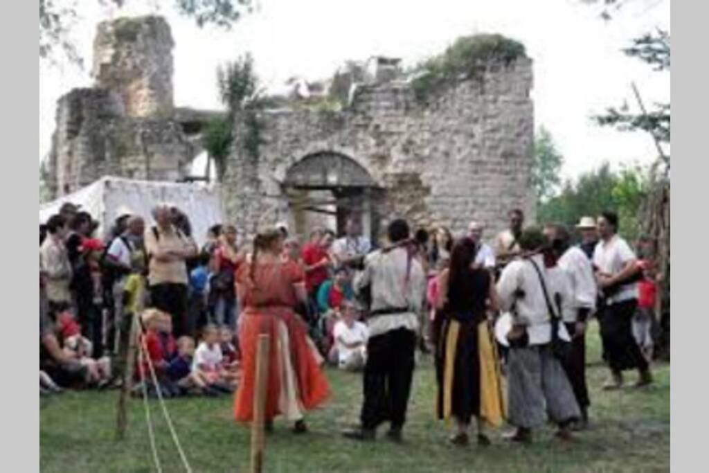 شقة Aux Nobles Acacias Épagne-Épagnette المظهر الخارجي الصورة